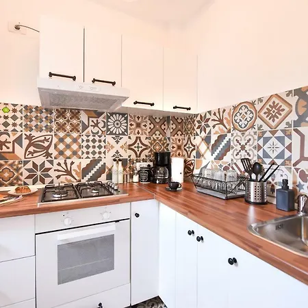 Appartement New - Dinner Time & Luxury - Relaxing Terrace - Homey Bucarest